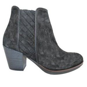 Eric Michael - Grey Suede Cecilia Ankle Boot - size 40